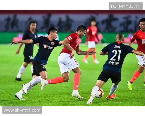 上海羽毛球队以89分领跑世锦赛积分榜展现强劲实力