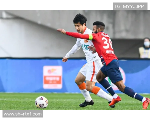 重庆篮球队的转换进攻与防守失误分析及其影响探讨