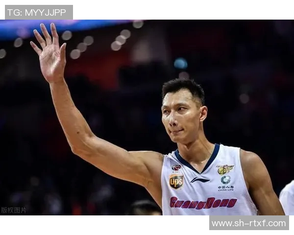 易建联的篮球传奇之路：从少年梦想到国际赛场的辉煌成就与坚持不懈的奋斗精神