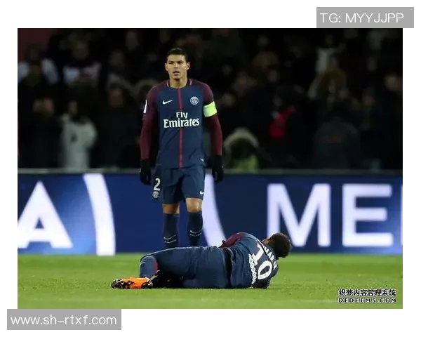 内马尔再次受伤影响巴黎欧冠前景球队前途堪忧