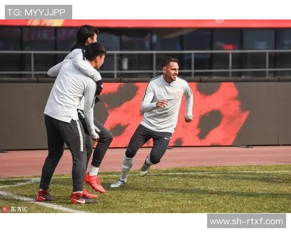 北京人和迎战呼和浩特全力争胜展现球队实力与团结精神