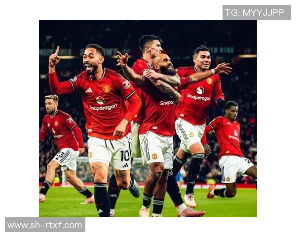 诺里奇城主场迎战曼联双方争夺英超宝贵积分的激烈对决 诺里奇城主场迎战曼联双方争夺英超宝贵积分的激烈对决