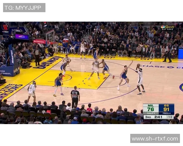 雄鹿与勇士精彩对决回放分析全场亮点与关键时刻重温