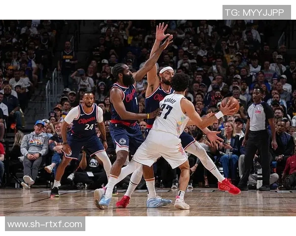 2014年NBA季后赛雷霆与快船对决数据分析与比赛回顾 2014年NBA季后赛雷霆与快船对决数据分析与比赛回顾