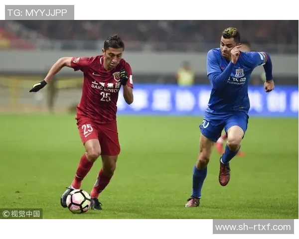 苏维埃之翼与红宝石的激烈对决揭示足球战术与团队精神的完美结合