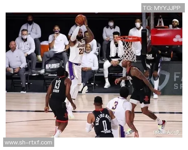 考文顿与湖人激战正酣谁能在这场对决中笑到最后 考文顿与湖人激战正酣谁能在这场对决中笑到最后