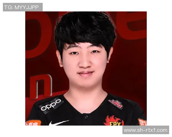 V5战队在精英赛中以72分稳居积分榜首位，其他战队紧随其后