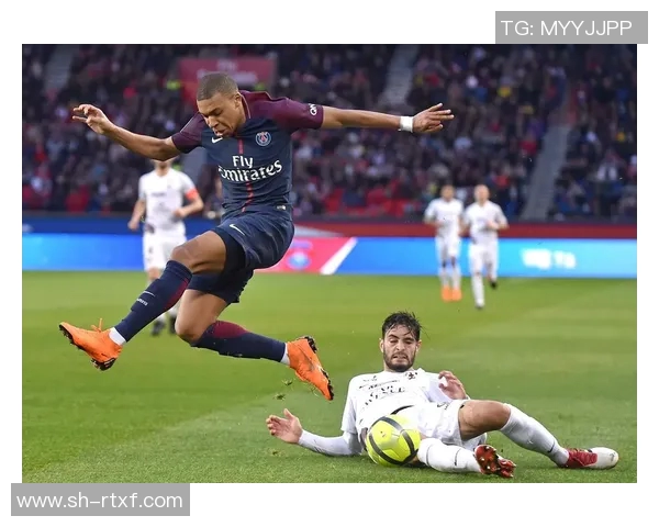 梅斯主场迎战巴黎圣日尔曼争夺法甲积分榜关键战役