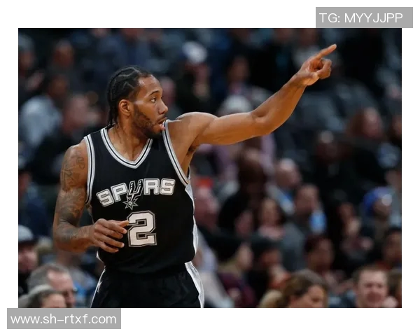 马刺对决76人激战正酣NBA赛场精彩瞬间回顾与分析