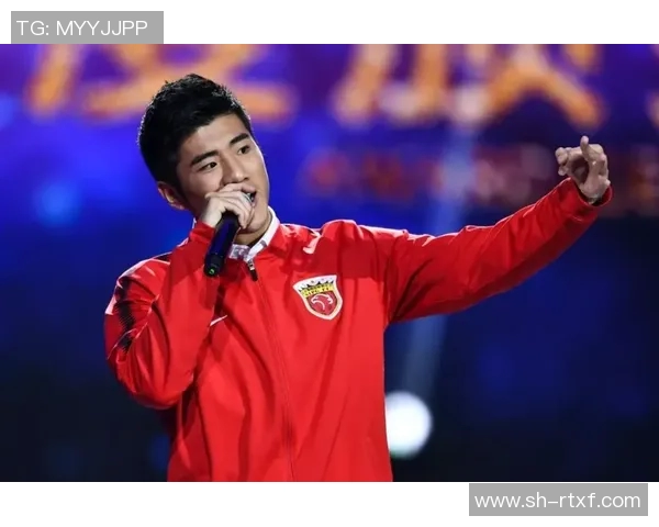 杨娜专访：探寻足球成功背后的秘诀与心路历程